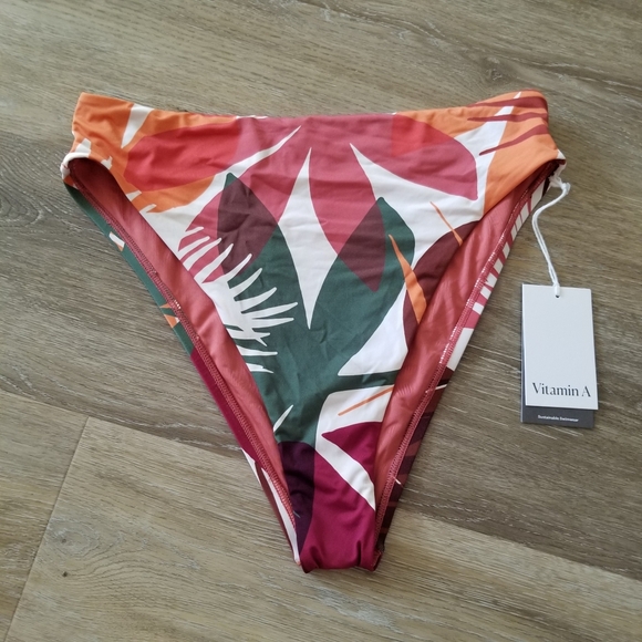 NWT Vitamin A Tropical Print High-Waist Bikini Bottom Size Large - Picture 1 of 6